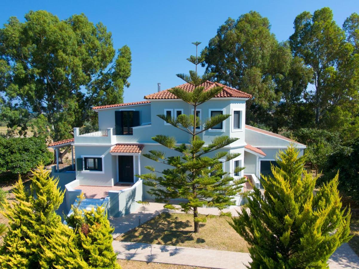 Villa Louke Ликсури Екстериор снимка