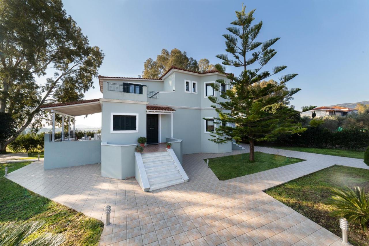Villa Louke Ликсури Екстериор снимка